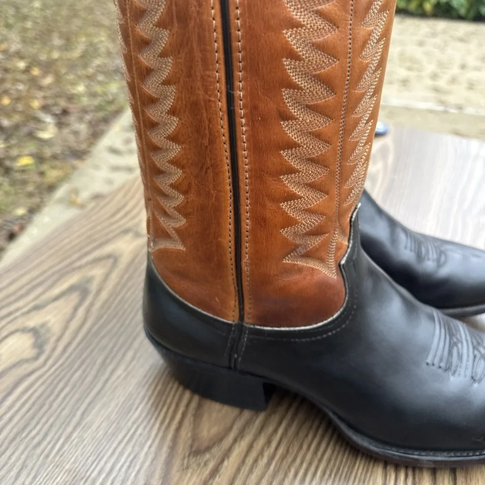 LAREDO Mens 10D Western Dress / Casual Boots Brown And Black Pull On Pointed Toe
